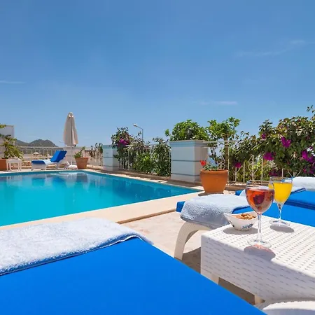 Villa Luxury 3 Bedroom In With Sea Views